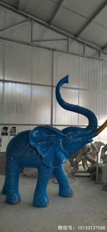 玻璃钢大象雕塑 深蓝色雕花大象动物雕塑7