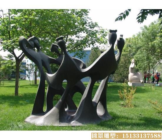 4雕塑公园