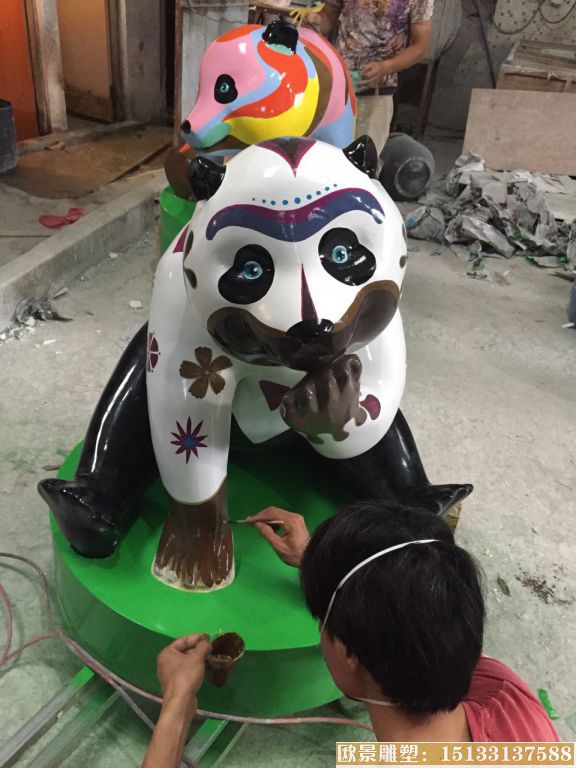 玻璃钢卡通熊猫 玻璃钢卡通熊猫